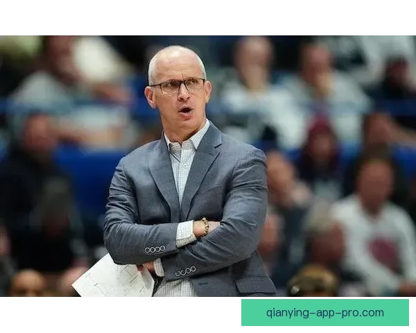 曾拒湖人六年七千万合同赫尔利听取伊佐教练利弊分析